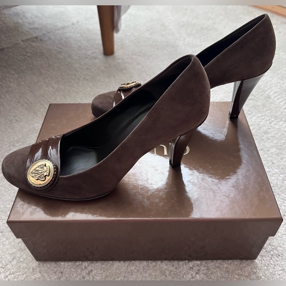Gucci Husteria Suede & Patent Leather Heels - Picture 3 of 10